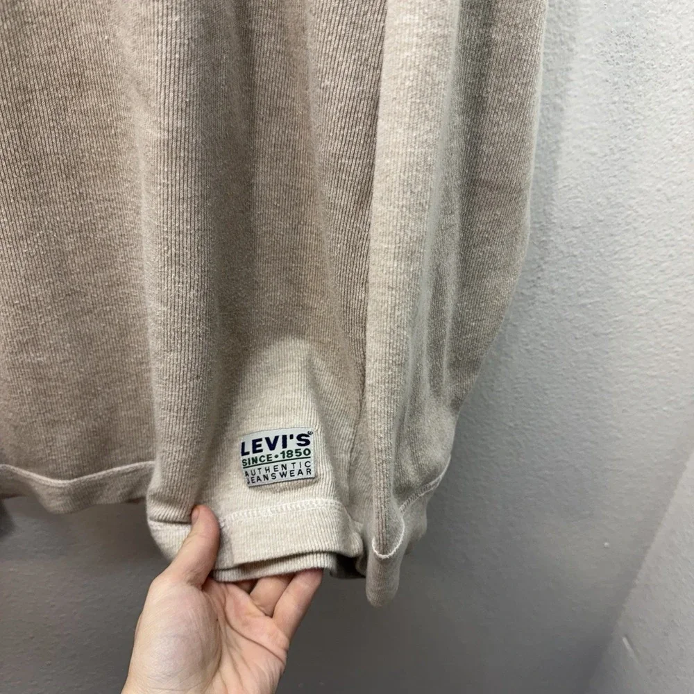 VTG Levis Shirt Men's M Tan Henley Ribbed‎ Pullover Outdoors Work 90s Oversized